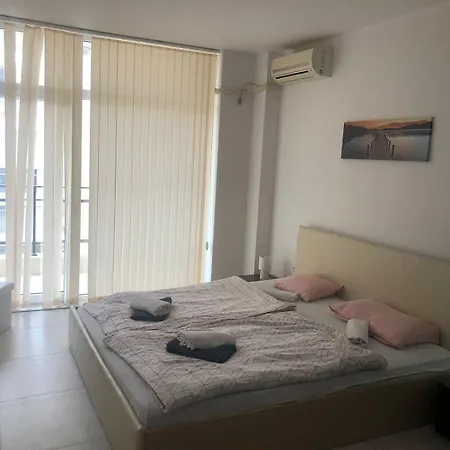 Lovely 3 New Furnished Kamelia Sunny