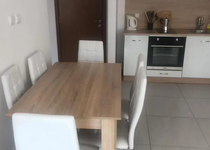 Appartamento Lovely 3 New Furnished Kamelia Sunny *