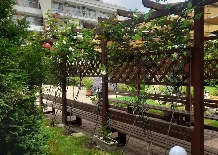 Lovely 3 New Furnished Kamelia Sunny