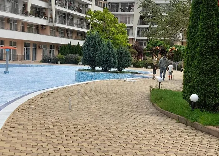 Lovely 3 New Furnished Kamelia Sunny