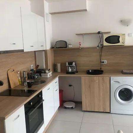 Apartman Lovely 3 New Furnished Kamelia Sunny *