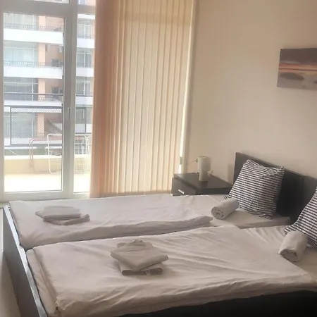 Lovely 3 New Furnished Kamelia Sunny Napospart