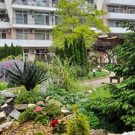 Apartman Lovely 3 New Furnished Kamelia Sunny