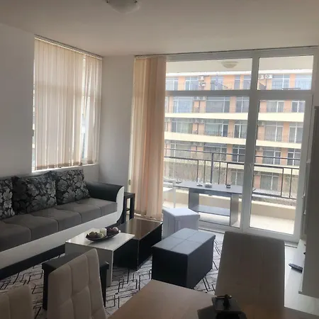 Apartman Lovely 3 New Furnished Kamelia Sunny *